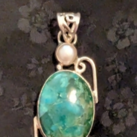Artisan Handmade Solid Sterling Silver Pearl Genuine Chrysocolla Peridot Pendant - Picture 11 of 11